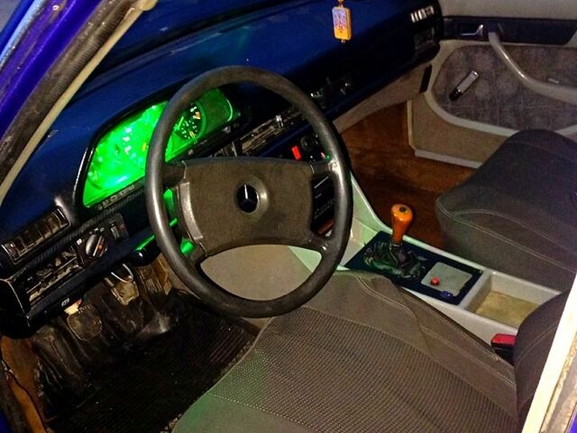 Мерседес С Клас, об'ємом двигуна 3 л та пробігом 365 тис. км за 2400 $, фото 2 на Automoto.ua