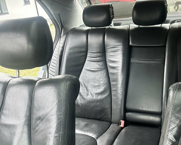 Мерседес С Клас, об'ємом двигуна 4.3 л та пробігом 470 тис. км за 6000 $, фото 10 на Automoto.ua