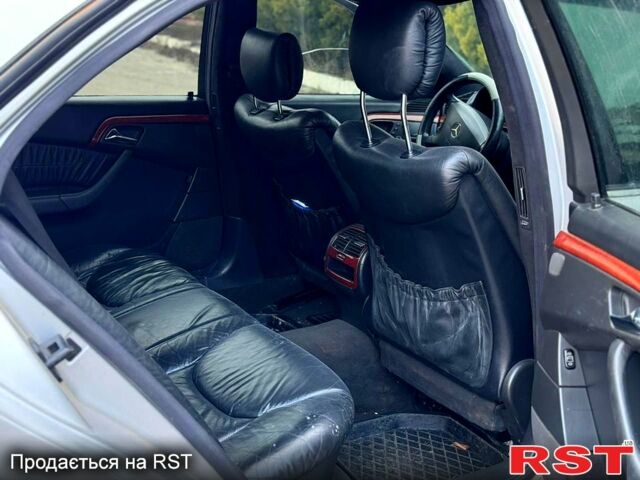 Мерседес С Класс, объемом двигателя 4.3 л и пробегом 300 тыс. км за 4900 $, фото 7 на Automoto.ua