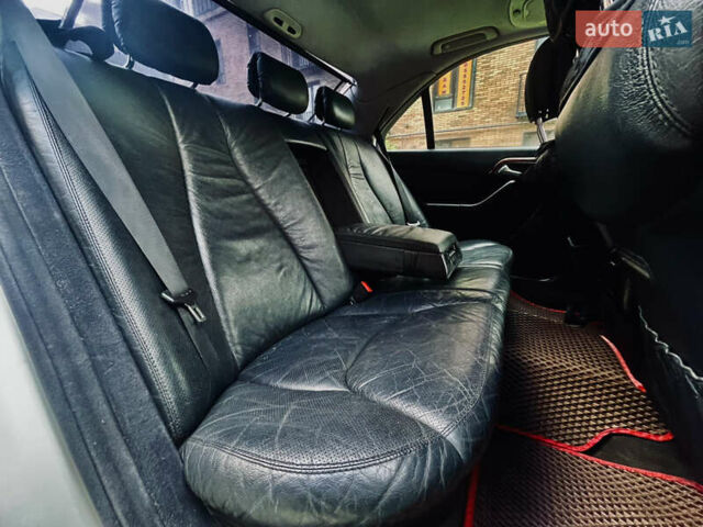 Мерседес С Клас, об'ємом двигуна 5 л та пробігом 299 тис. км за 5299 $, фото 24 на Automoto.ua