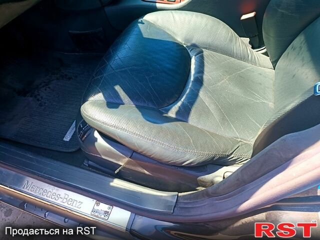 Мерседес С Класс, объемом двигателя 5.8 л и пробегом 222 тыс. км за 12000 $, фото 8 на Automoto.ua