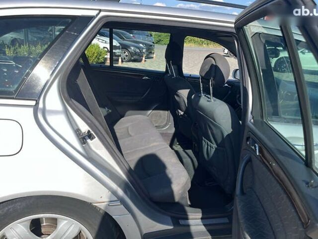 Мерседес С Класс, объемом двигателя 2.2 л и пробегом 381 тыс. км за 4200 $, фото 7 на Automoto.ua