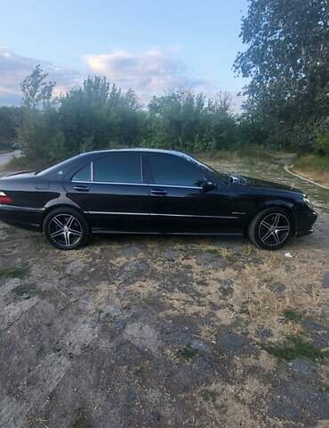 Мерседес С Класс, объемом двигателя 5.51 л и пробегом 240 тыс. км за 6000 $, фото 3 на Automoto.ua