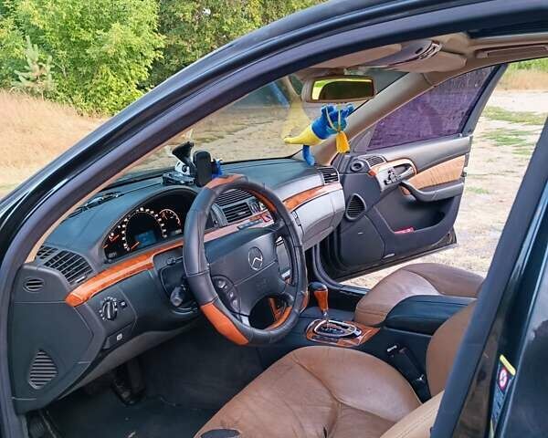 Мерседес С Класс, объемом двигателя 5.51 л и пробегом 240 тыс. км за 6000 $, фото 44 на Automoto.ua