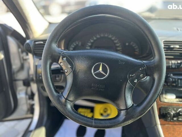 Мерседес С Класс, объемом двигателя 2.2 л и пробегом 381 тыс. км за 4200 $, фото 13 на Automoto.ua