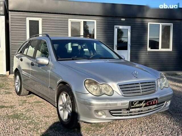 Мерседес С Класс 2004 в Одессе на Automoto.ua Мерседес С Класс, объемом двигателя 0 л и пробегом 234 тыс. км за 5900 $, фото 3 на Automoto.ua