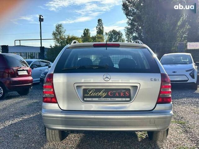 Мерседес С Класс 2004 в Одессе на Automoto.ua Мерседес С Класс, объемом двигателя 0 л и пробегом 234 тыс. км за 5900 $, фото 5 на Automoto.ua