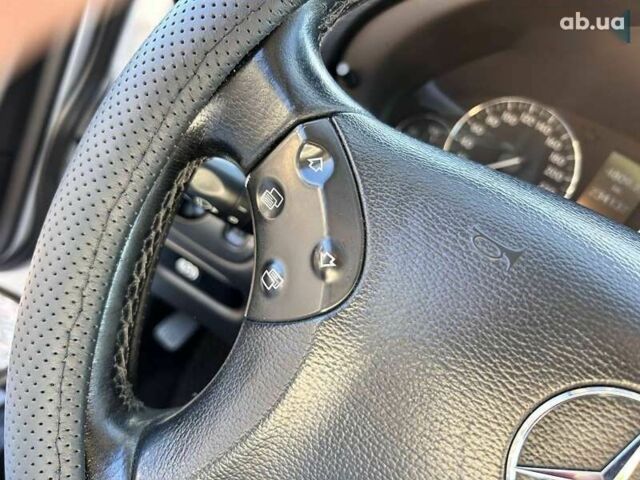 Мерседес С Класс 2004 в Одессе на Automoto.ua Мерседес С Класс, объемом двигателя 0 л и пробегом 234 тыс. км за 5900 $, фото 19 на Automoto.ua