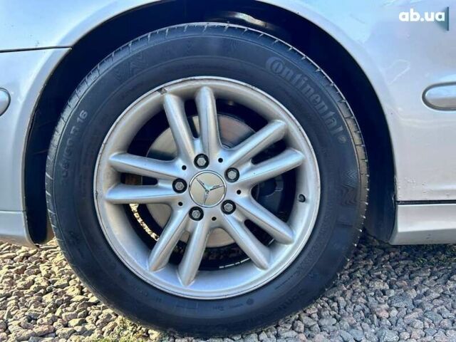 Мерседес С Класс 2004 в Одессе на Automoto.ua Мерседес С Класс, объемом двигателя 0 л и пробегом 234 тыс. км за 5900 $, фото 8 на Automoto.ua