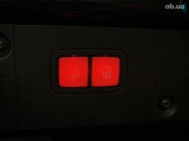 Мерседес С Класс, объемом двигателя 0 л и пробегом 425 тыс. км за 11500 $, фото 29 на Automoto.ua