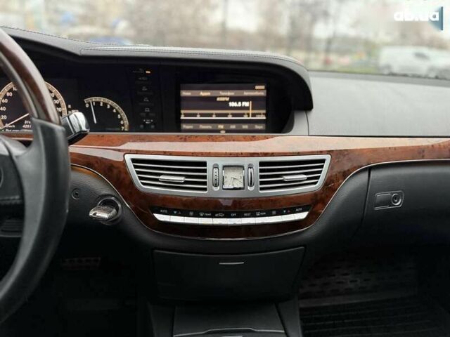 Мерседес С Класс, объемом двигателя 0 л и пробегом 425 тыс. км за 11500 $, фото 20 на Automoto.ua