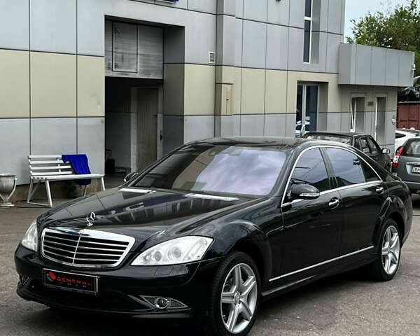 Мерседес С Клас, об'ємом двигуна 5.5 л та пробігом 198 тис. км за 11800 $, фото 1 на Automoto.ua