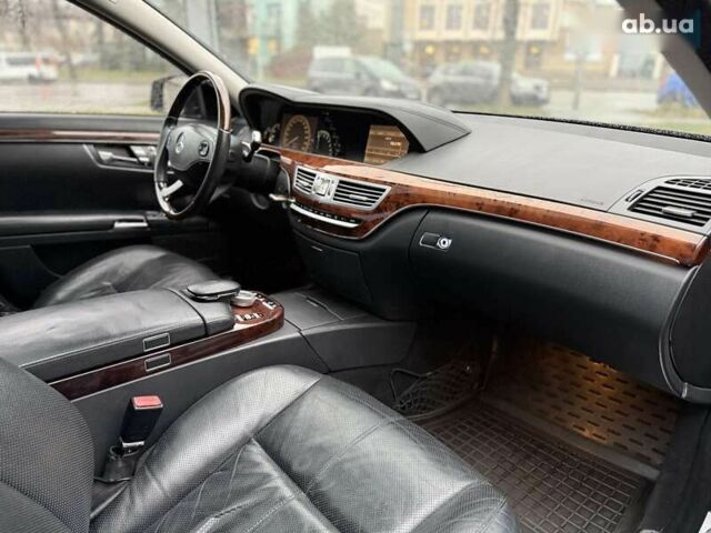 Мерседес С Класс, объемом двигателя 0 л и пробегом 425 тыс. км за 11500 $, фото 12 на Automoto.ua