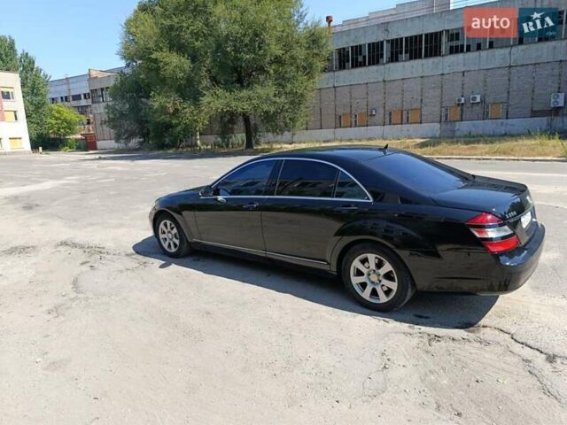 Мерседес С Класс, объемом двигателя 5.5 л и пробегом 245 тыс. км за 10000 $, фото 8 на Automoto.ua