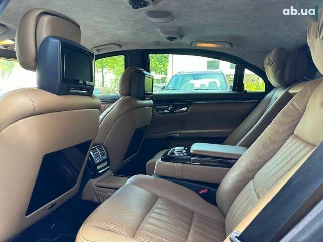 Мерседес С Класс, объемом двигателя 5.5 л и пробегом 125 тыс. км за 29000 $, фото 19 на Automoto.ua