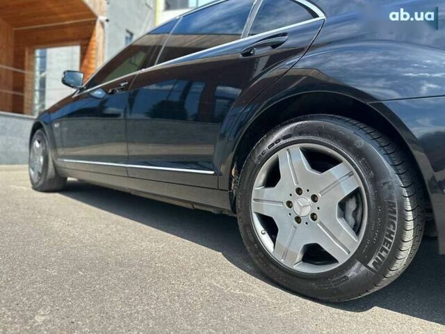 Мерседес С Класс, объемом двигателя 5.5 л и пробегом 125 тыс. км за 29000 $, фото 7 на Automoto.ua
