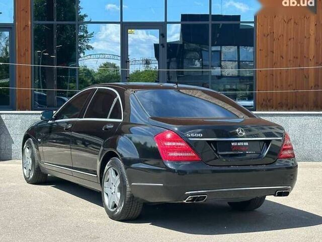 Мерседес С Класс, объемом двигателя 5.5 л и пробегом 125 тыс. км за 29000 $, фото 3 на Automoto.ua