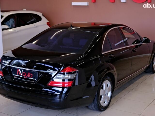 Мерседес С Класс, объемом двигателя 4.7 л и пробегом 218 тыс. км за 8900 $, фото 4 на Automoto.ua