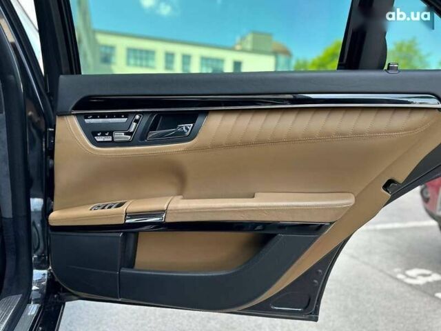 Мерседес С Класс, объемом двигателя 5.5 л и пробегом 125 тыс. км за 29000 $, фото 20 на Automoto.ua