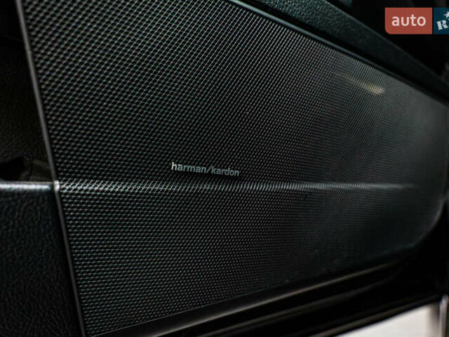 Мерседес С Класс, объемом двигателя 5.5 л и пробегом 259 тыс. км за 13930 $, фото 18 на Automoto.ua