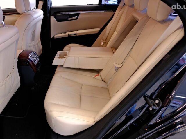 Мерседес С Класс, объемом двигателя 4.7 л и пробегом 218 тыс. км за 8900 $, фото 7 на Automoto.ua