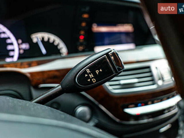 Мерседес С Класс, объемом двигателя 5.5 л и пробегом 259 тыс. км за 13930 $, фото 17 на Automoto.ua