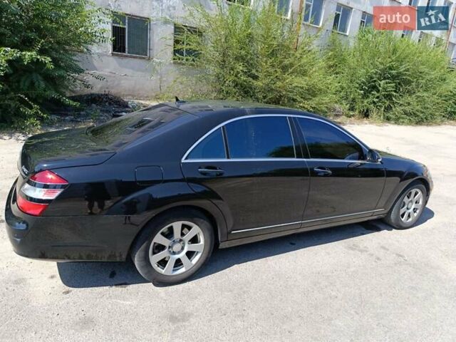 Мерседес С Класс, объемом двигателя 5.5 л и пробегом 245 тыс. км за 10000 $, фото 10 на Automoto.ua