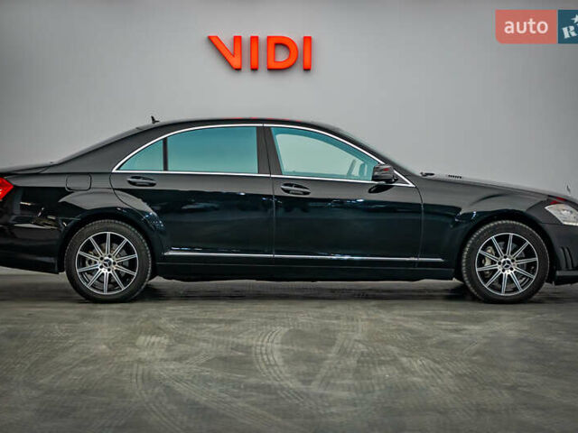 Мерседес С Класс, объемом двигателя 5.5 л и пробегом 259 тыс. км за 13930 $, фото 3 на Automoto.ua