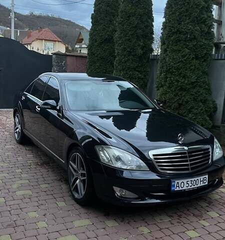 Мерседес С Класс, объемом двигателя 4 л и пробегом 305 тыс. км за 12800 $, фото 5 на Automoto.ua