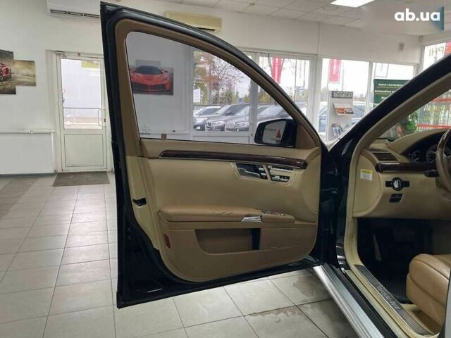 Мерседес С Класс, объемом двигателя 5.5 л и пробегом 206 тыс. км за 11490 $, фото 18 на Automoto.ua