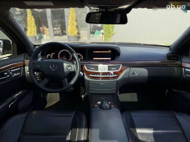 Мерседес С Клас, об'ємом двигуна 6.2 л та пробігом 136 тис. км за 18000 $, фото 5 на Automoto.ua