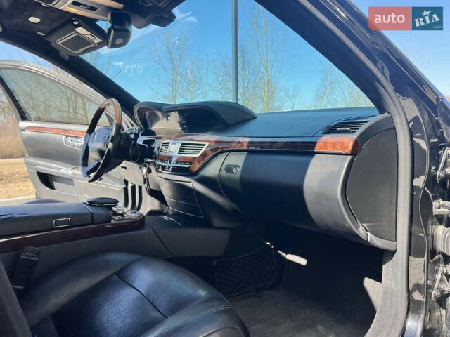 Мерседес С Клас, об'ємом двигуна 5.5 л та пробігом 300 тис. км за 11000 $, фото 11 на Automoto.ua