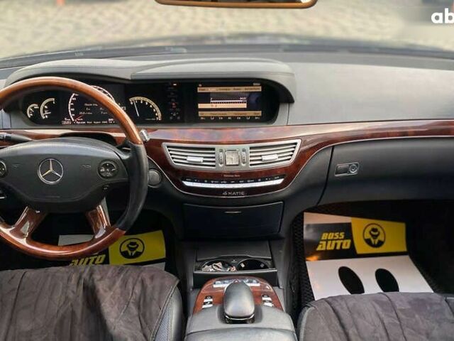 Мерседес С Класс, объемом двигателя 5.5 л и пробегом 290 тыс. км за 19100 $, фото 18 на Automoto.ua