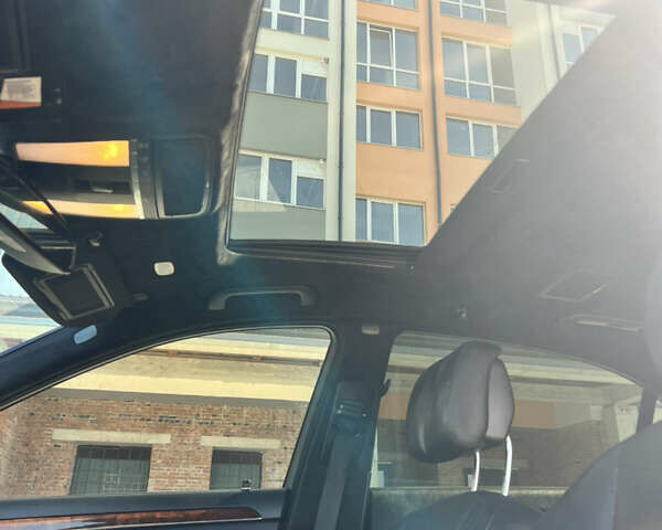 Мерседес С Клас, об'ємом двигуна 5.5 л та пробігом 300 тис. км за 11000 $, фото 37 на Automoto.ua