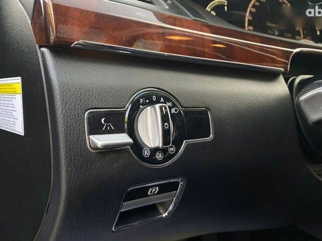 Мерседес С Класс, объемом двигателя 5.5 л и пробегом 290 тыс. км за 19100 $, фото 14 на Automoto.ua