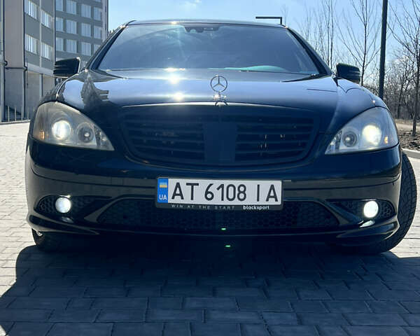 Мерседес С Клас, об'ємом двигуна 5.5 л та пробігом 300 тис. км за 11000 $, фото 4 на Automoto.ua