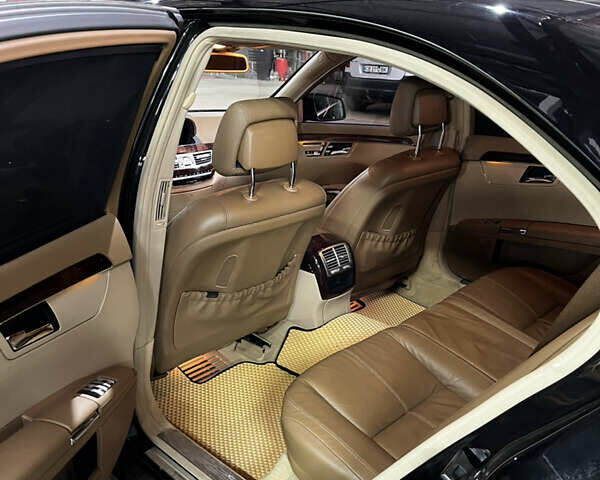 Мерседес С Класс, объемом двигателя 5.46 л и пробегом 238 тыс. км за 11500 $, фото 8 на Automoto.ua