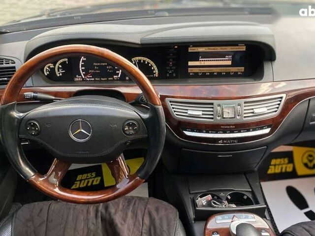Мерседес С Класс, объемом двигателя 5.5 л и пробегом 290 тыс. км за 19100 $, фото 17 на Automoto.ua