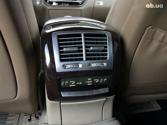 Мерседес С Класс, объемом двигателя 5.5 л и пробегом 68 тыс. км за 19900 $, фото 18 на Automoto.ua