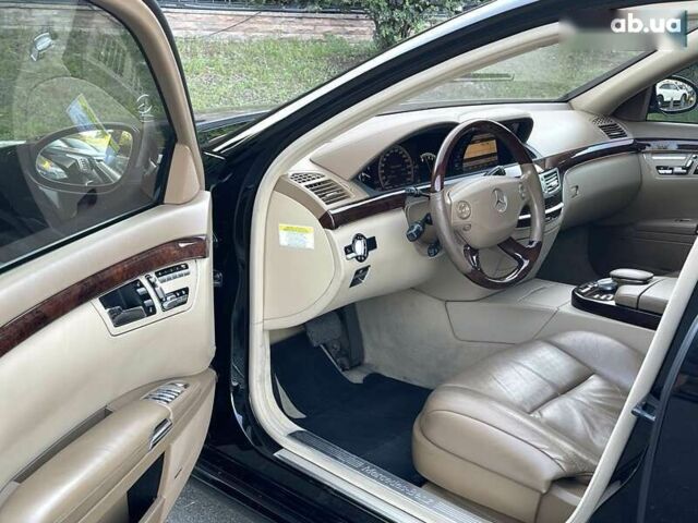 Мерседес С Класс, объемом двигателя 5.5 л и пробегом 68 тыс. км за 19900 $, фото 13 на Automoto.ua