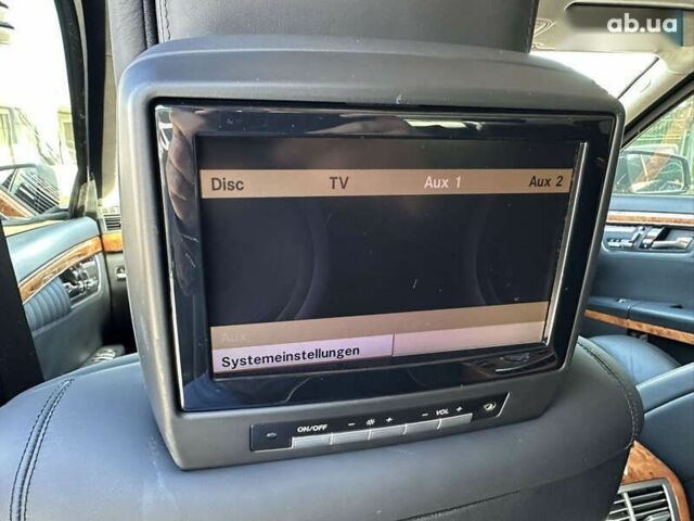 Мерседес С Класс, объемом двигателя 5.5 л и пробегом 112 тыс. км за 53000 $, фото 18 на Automoto.ua