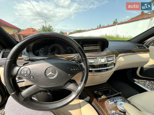 Мерседес С Класс, объемом двигателя 3.5 л и пробегом 238 тыс. км за 13500 $, фото 11 на Automoto.ua
