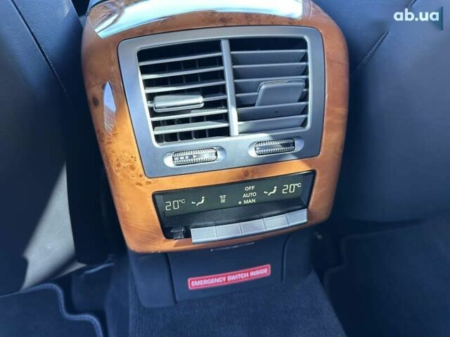 Мерседес С Класс, объемом двигателя 5.5 л и пробегом 112 тыс. км за 53000 $, фото 16 на Automoto.ua