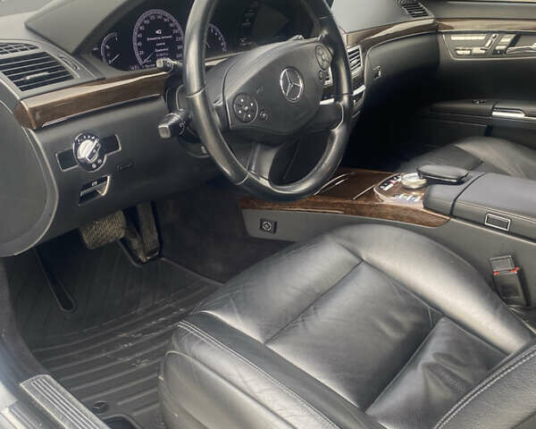 Мерседес С Клас, об'ємом двигуна 5.5 л та пробігом 218 тис. км за 14500 $, фото 14 на Automoto.ua