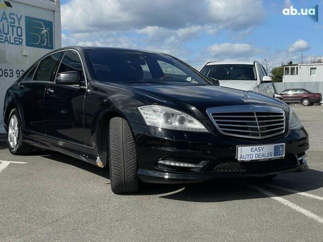 Мерседес С Класс, объемом двигателя 0 л и пробегом 300 тыс. км за 13990 $, фото 2 на Automoto.ua