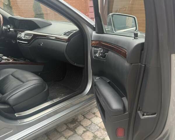 Мерседес С Класс, объемом двигателя 3.5 л и пробегом 100 тыс. км за 14500 $, фото 2 на Automoto.ua