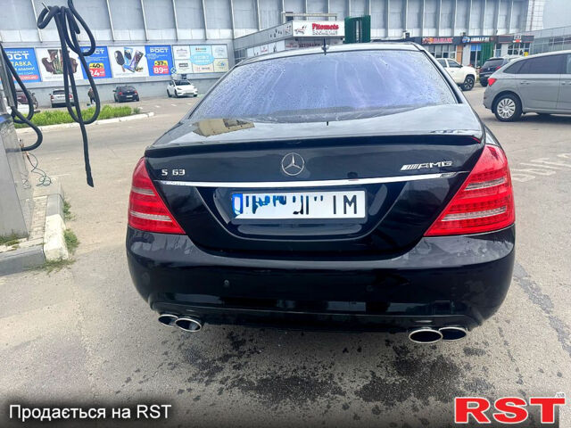 Мерседес С Класс, объемом двигателя 4.7 л и пробегом 260 тыс. км за 17500 $, фото 4 на Automoto.ua