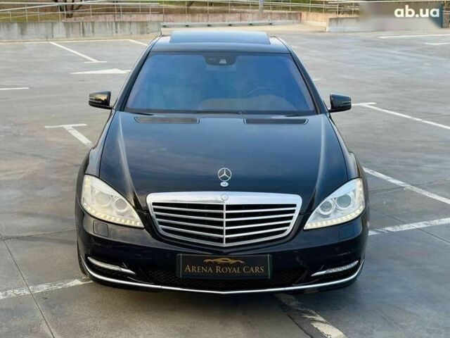 Мерседес С Класс, объемом двигателя 4.7 л и пробегом 201 тыс. км за 12900 $, фото 3 на Automoto.ua