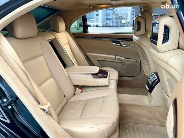 Мерседес С Класс, объемом двигателя 4.7 л и пробегом 201 тыс. км за 12900 $, фото 29 на Automoto.ua