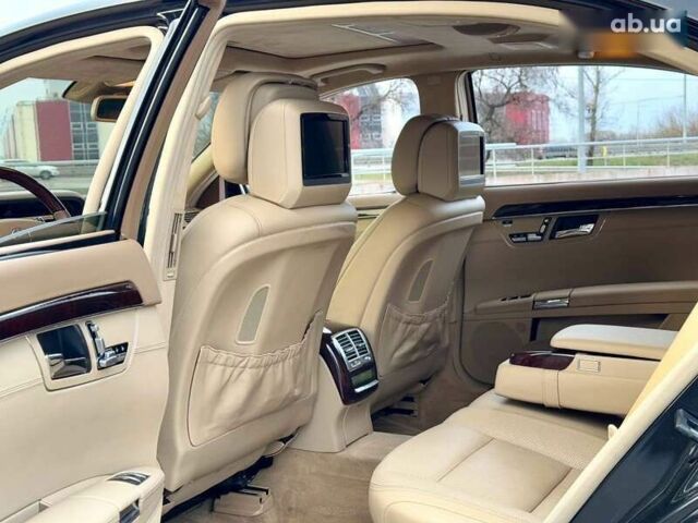 Мерседес С Класс, объемом двигателя 4.7 л и пробегом 201 тыс. км за 12700 $, фото 20 на Automoto.ua